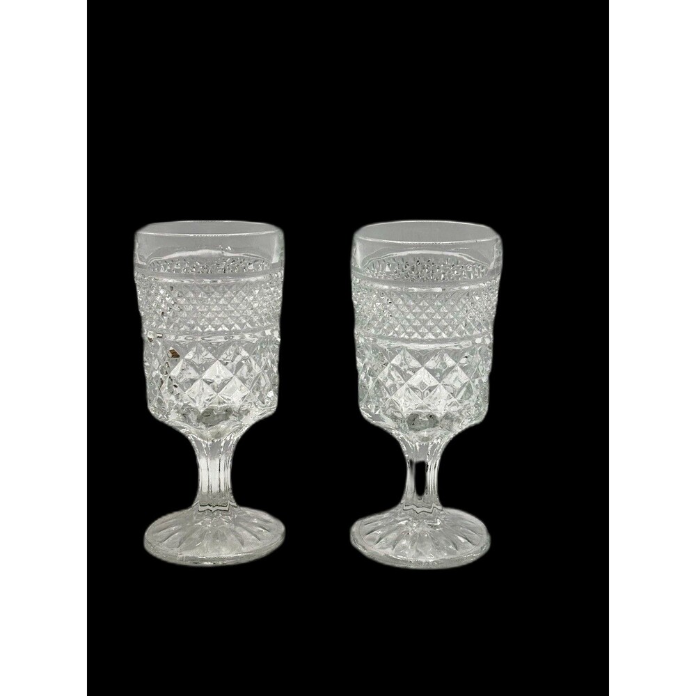 Vintage Set Of 2 Anchor Hocking Wexford Pattern Stemmed Wine Glasses 8oz.  6.5"